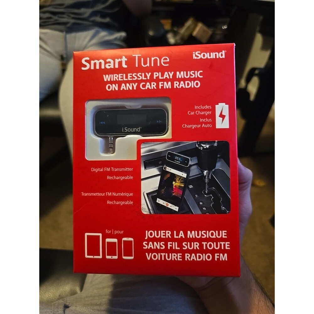 iSound ISOUND-1639 Smart Tune FM Transmitter